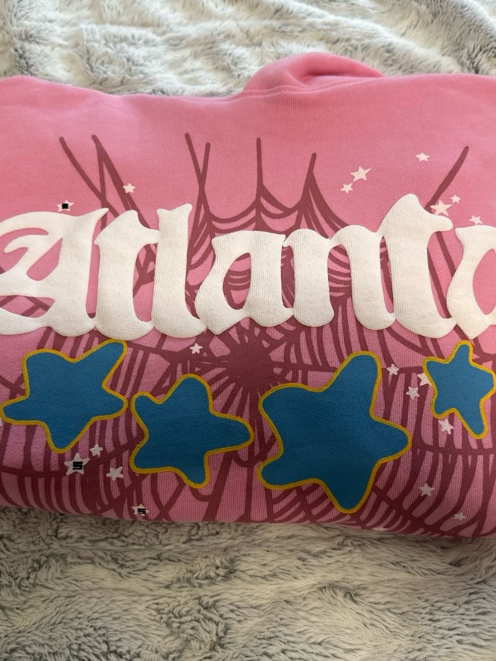 Sp5der Pink Atlanta Hoodie with blue stars